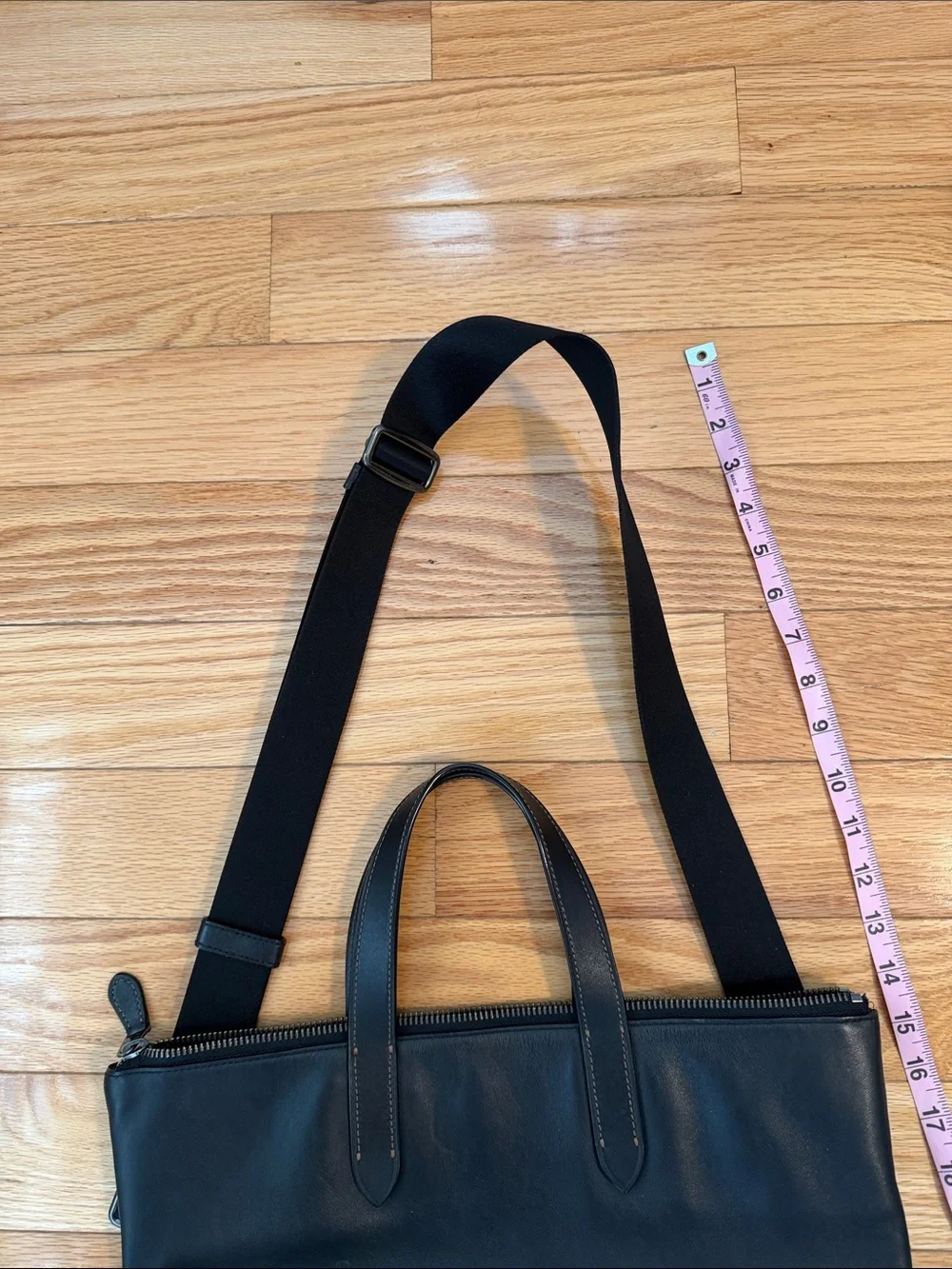 Coach Black Leather Convertible Laptop Tote/Messenger Bag with Adjustable Strap
